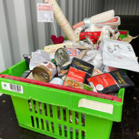 Sachspenden für das Tierheim Pfungstadt