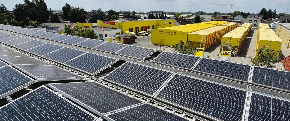 Photovoltaikanlage auf dem Firmengebäude bei Friedrich Friedrich