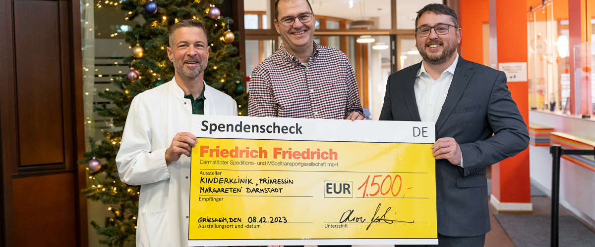 Weihnachtsspende an die Kinderklinik Darmstadt