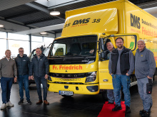 Team Kunzmann und Team Friedrich Friedrich bei eCanter-Übergabe